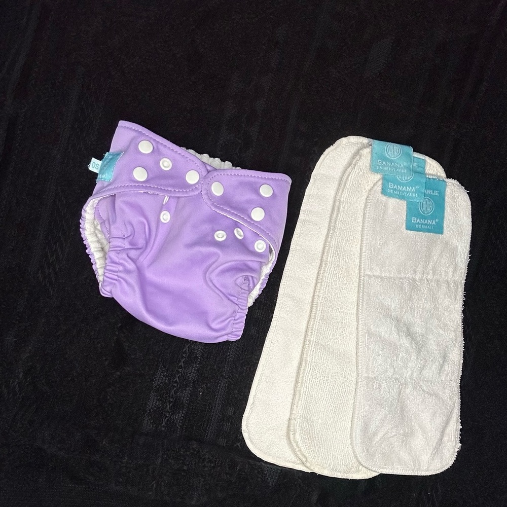 CHARLIE BANANA One-Size Diaper + 3 fleece liners. 0-36 months. Lavender.